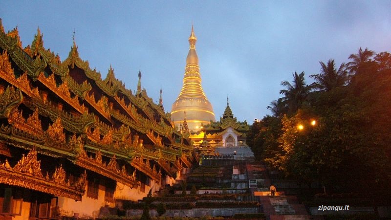 Birmania: la Pagoda Shwedagon, Yangon