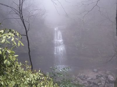 Monte Emei, cascata
