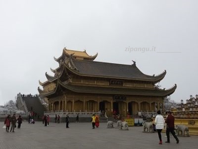 Cina: Monte Emei, veduta presso Leidongping