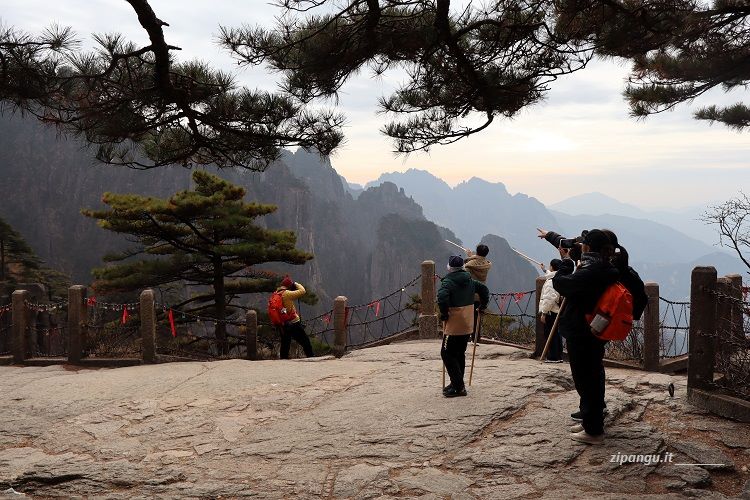 Monte Giallo (Huangshan): degli escursionisti