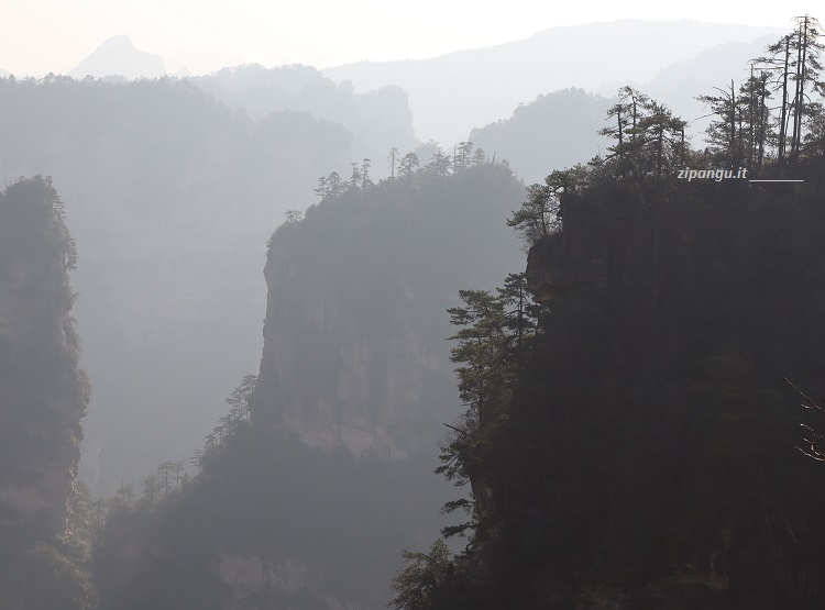 Montagne in Cina: Huangshizhai (Wulingyuan, Hunan); veduta 