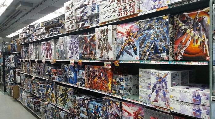 Cosa fare a Osaka; vedere i negozi di Nippombashi