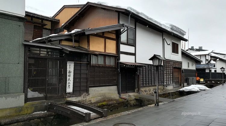 Dintorni di Takayama: Hida-Furukawa; abitazioni storiche del centro