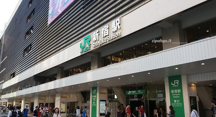 Stazione di Shinjuku (Shinjuku-Eki): punto di riferimento per chi alloggia a Shinjuku