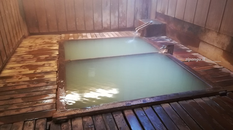 Shibu-onsen (Yamanouchi): Oyu-onsen; vasca termale tradizionale