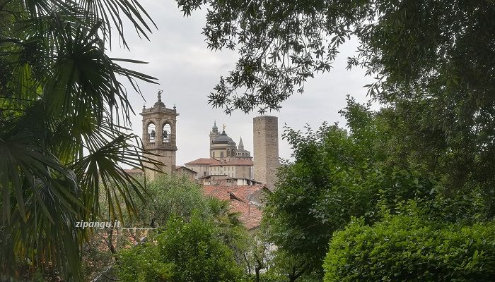 Bergamo veduta dall'alto: vista dal Parco della Rocca di Bergamo