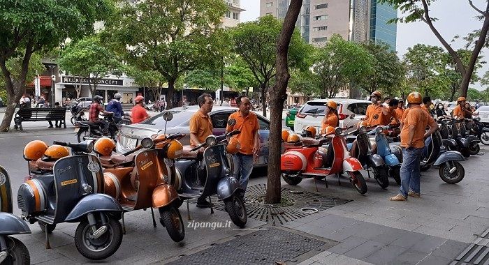 Cosa fare a Saigon e dintorni: giri di gruppo in Vespa