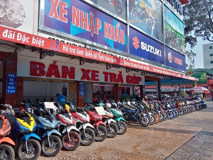 Città di Ho Chi Minh: una rivendita di moto