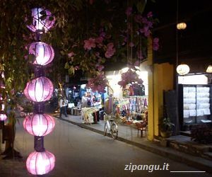 Cosa fare a Hoi An: visitare le sartorie e comprare un vestito su misura