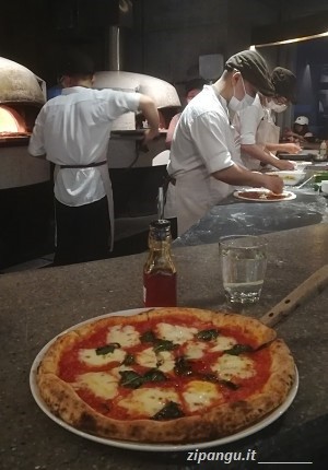 Ristoranti stranieri in Vietnam: una pizzeria